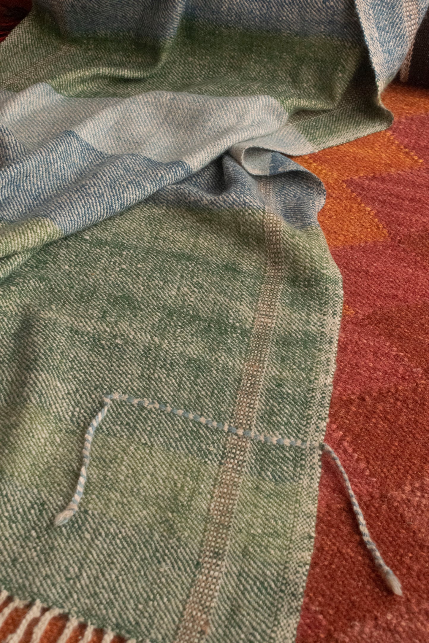 New Horizon Cashmere Stole (Naturally Dyed)