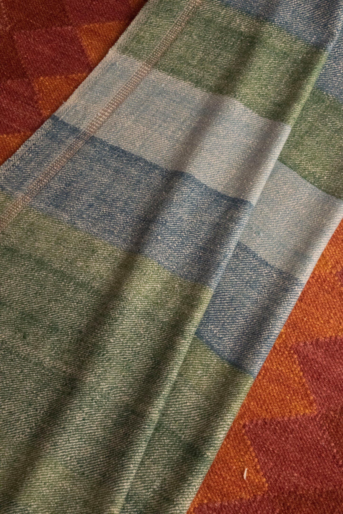 New Horizon Cashmere Stole (Naturally Dyed)