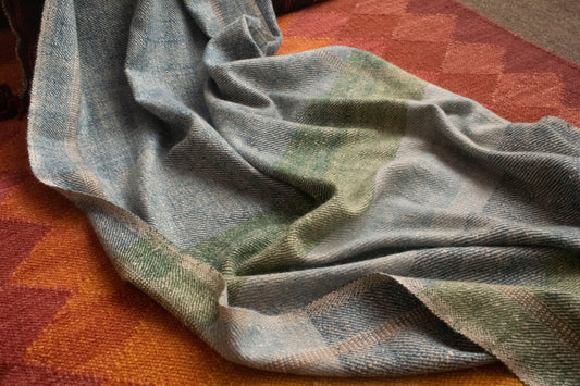 New Horizon Cashmere Stole (Naturally Dyed)