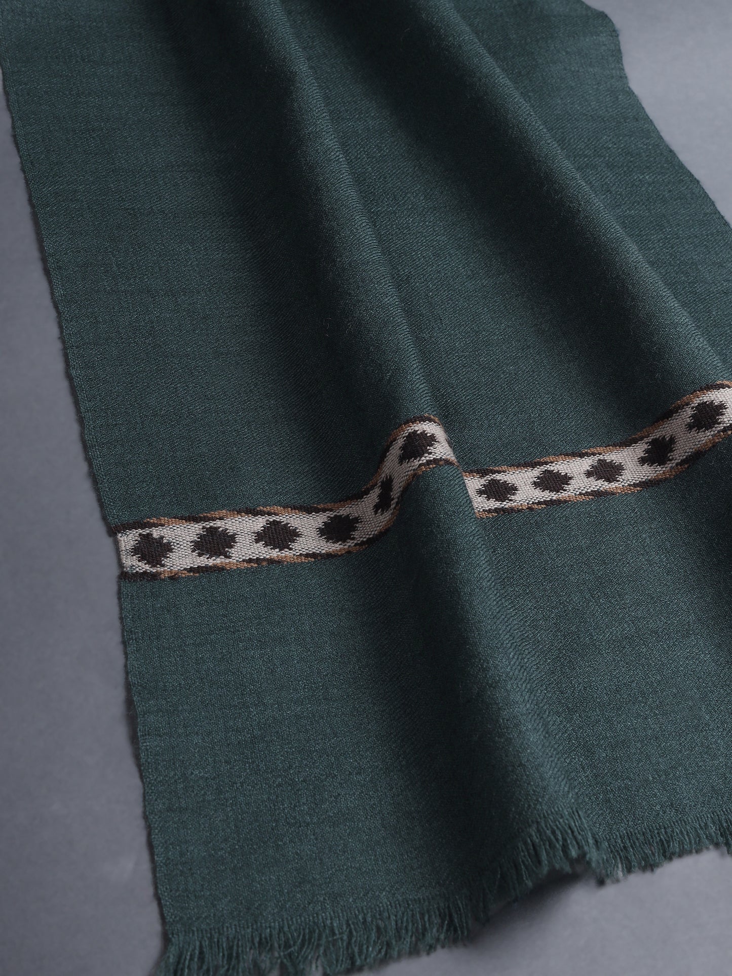 Khampa Himalayan Wool Scarf Black