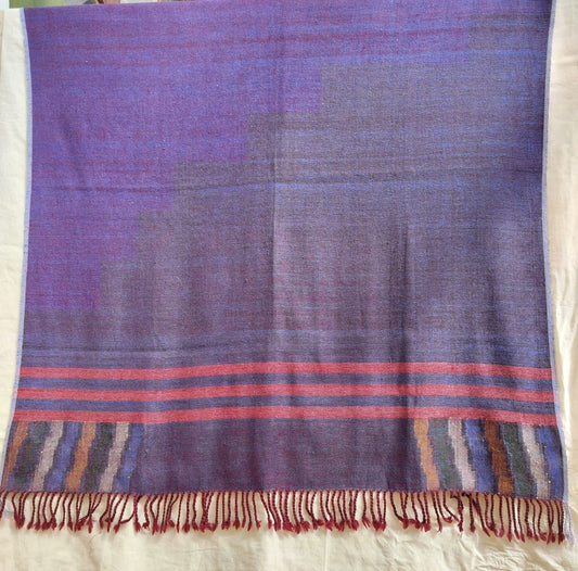 Merino eri Shawl LL01